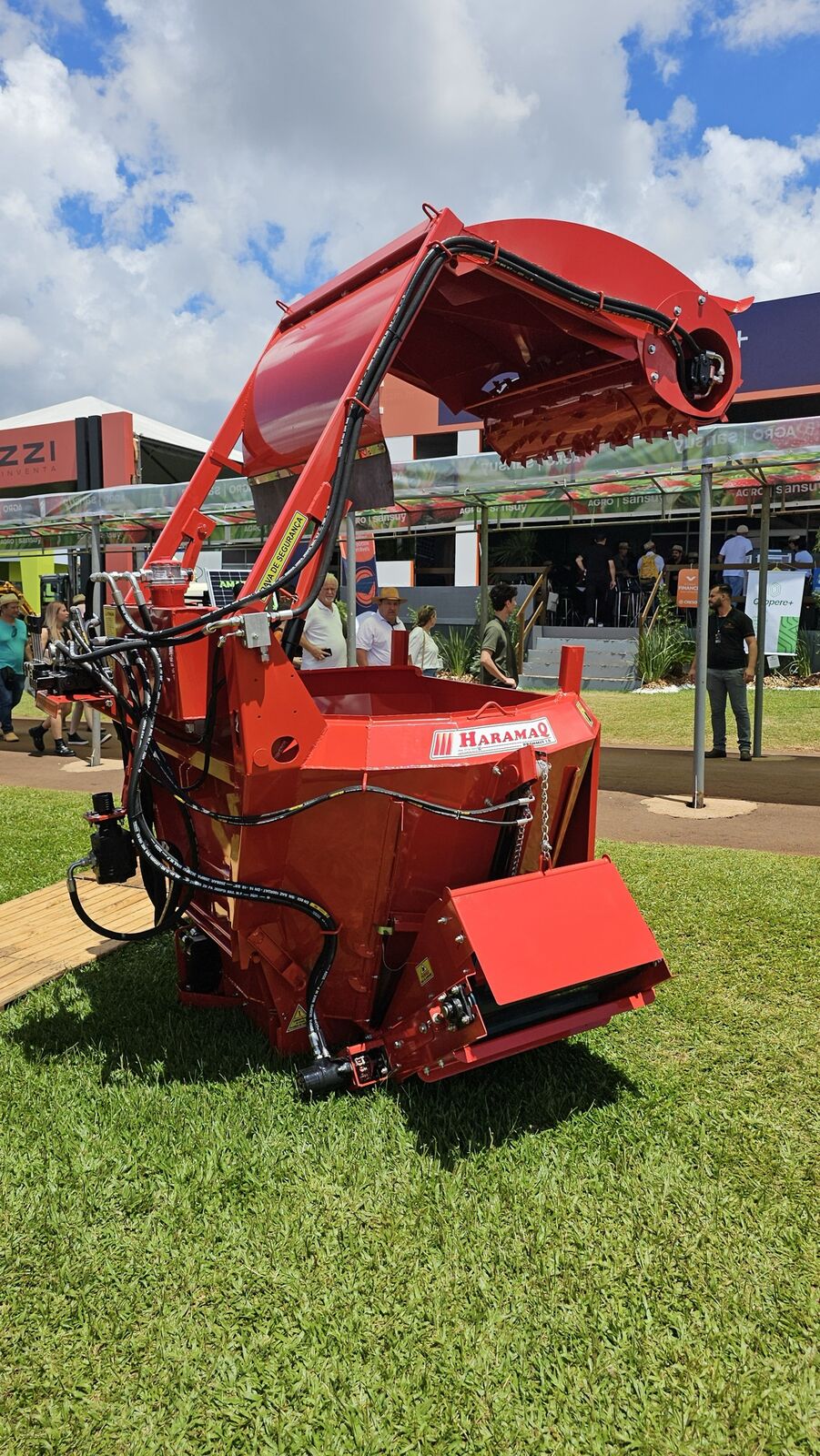 Carro forrajero mixer Haramaq